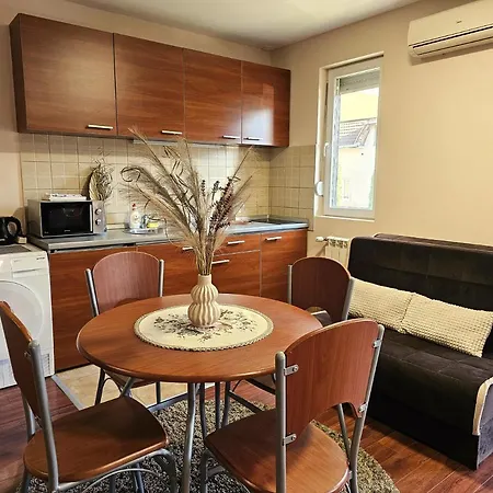 Apartmani Trio Vrnjacka Banja Exterior photo